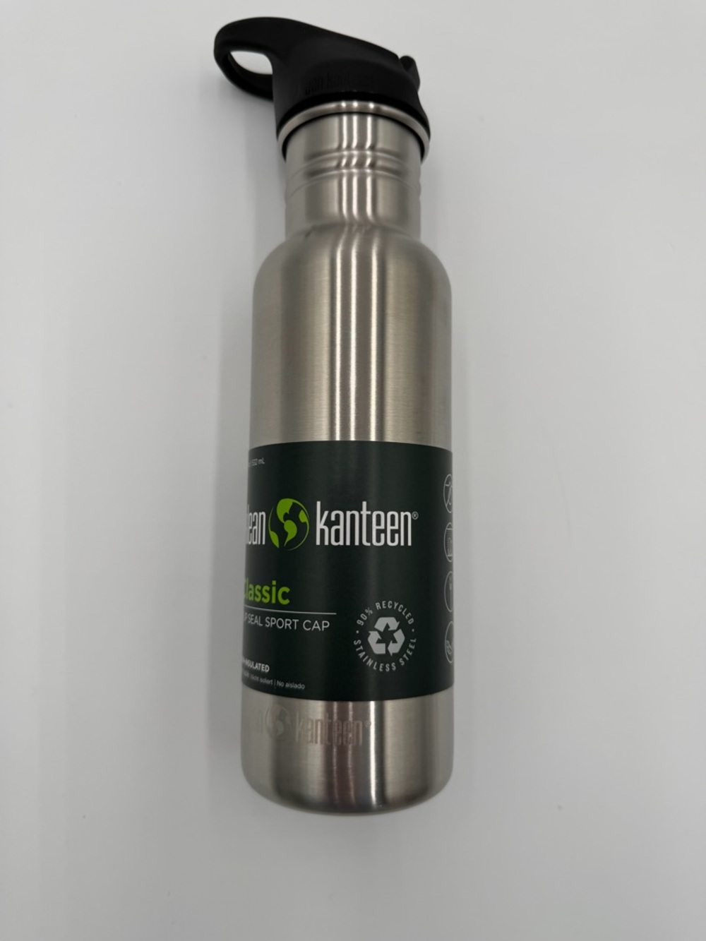 NWT Klean Kanteen Classic Water
Bottle 532ml (18oz)